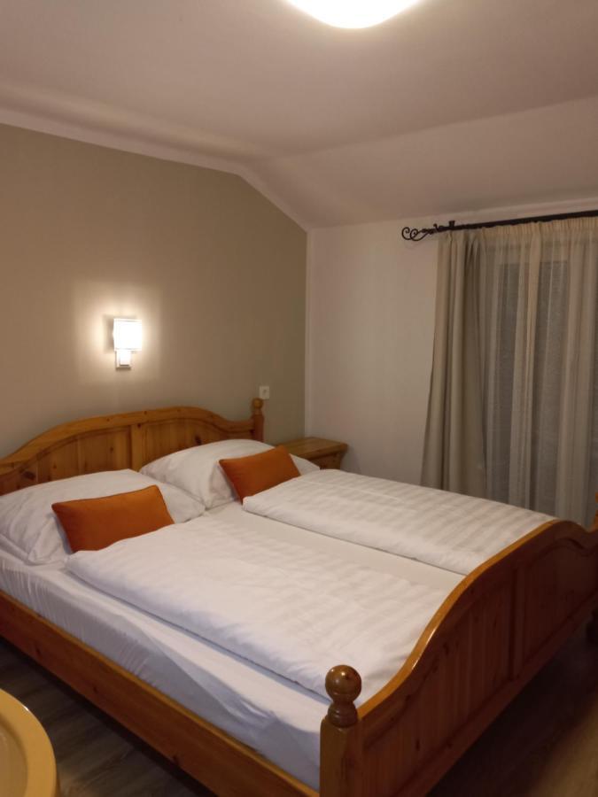 Panoramahaus Apartamento Radenthein Exterior foto